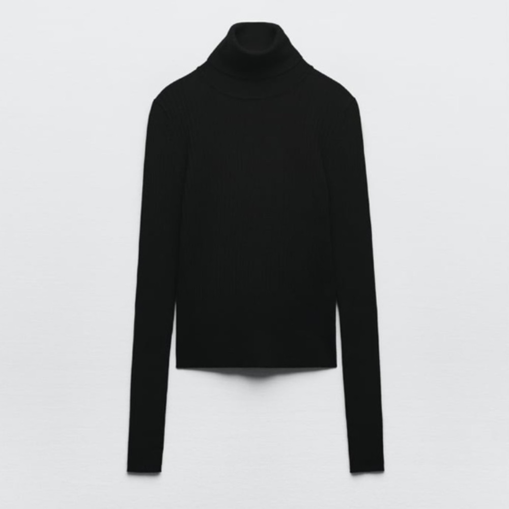 Zara ribbed cropped turtleneck Size M